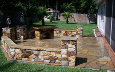 stone sitting wall increases outdoor guest space